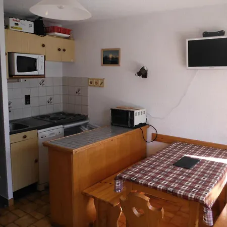 Hotel Résidence Ancolie - Hauts De Planchamp - Pour 6 Personnes 193307 *